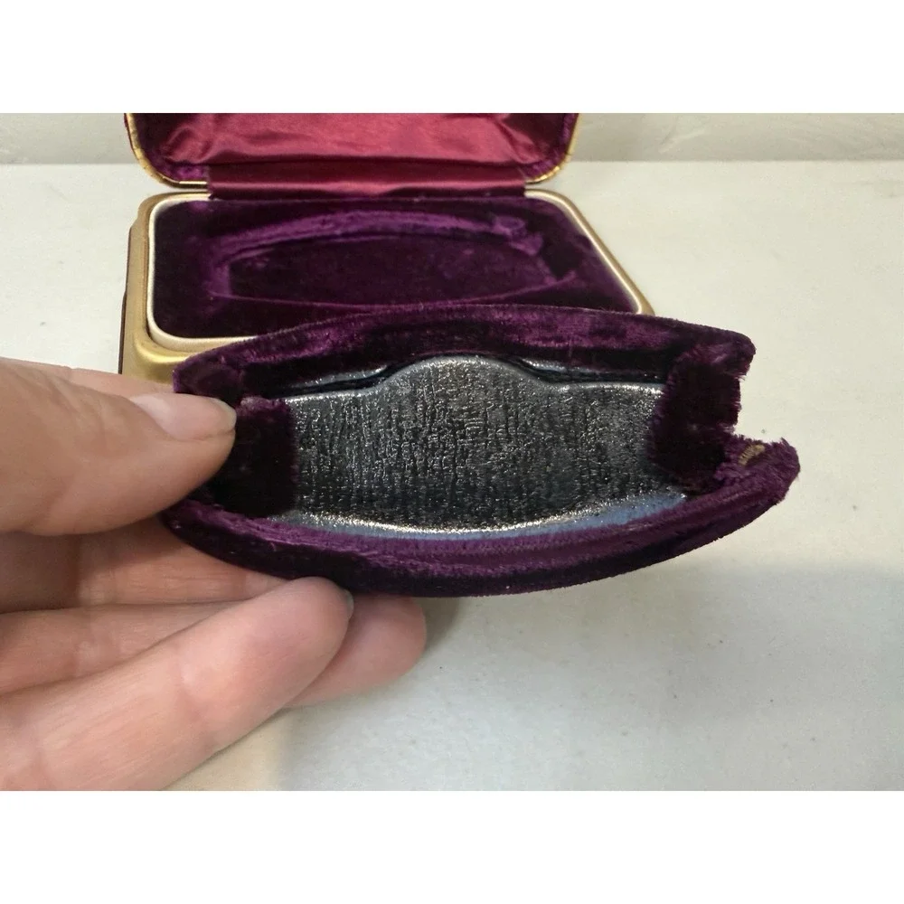 Vintages benrus Velvet clamshell watchbox official airlines Men gift displays